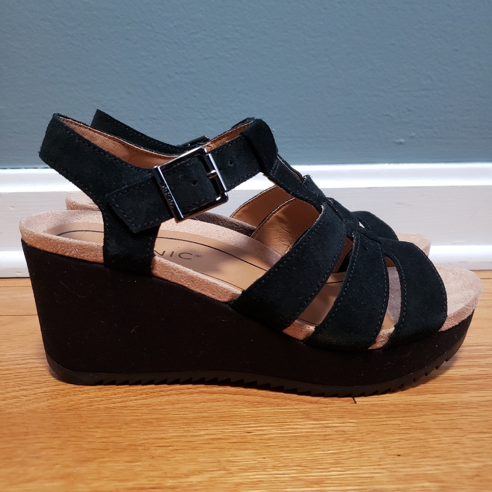Vionic Tawny Black Suede Wedge Strappy Sandal Heel